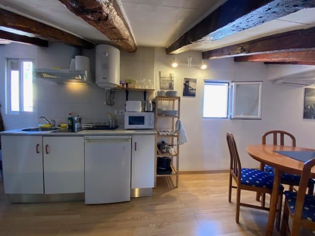 Calle Embajadores - Apart 4 Pax Pza Cascorro Madrid Exterior photo